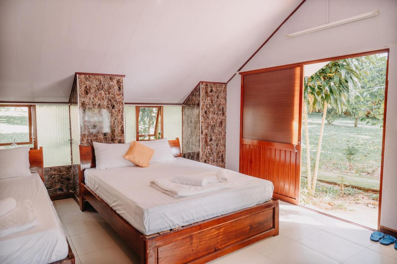 Minh Vuong Village Resort & Restaurant ฟู้โกว๊ก ภายนอก รูปภาพ