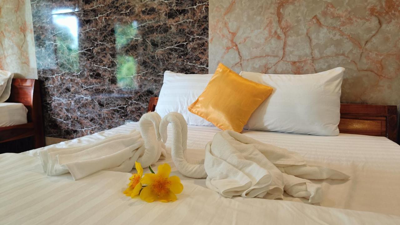 Minh Vuong Village Resort & Restaurant ฟู้โกว๊ก ภายนอก รูปภาพ